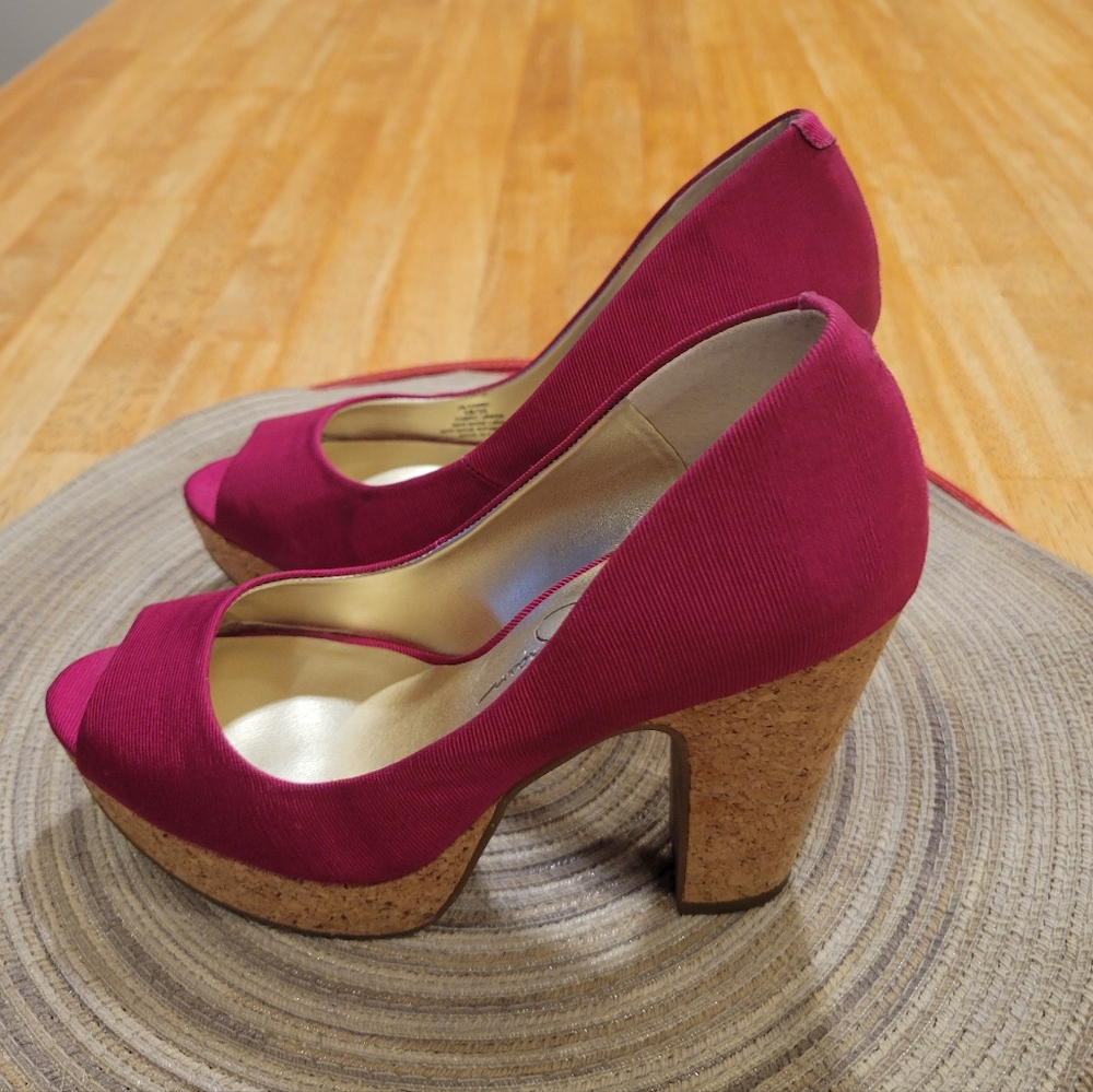 EUC~ JESSICA SIMPSON PEEP TOE HEELS - Picture 2 of 8